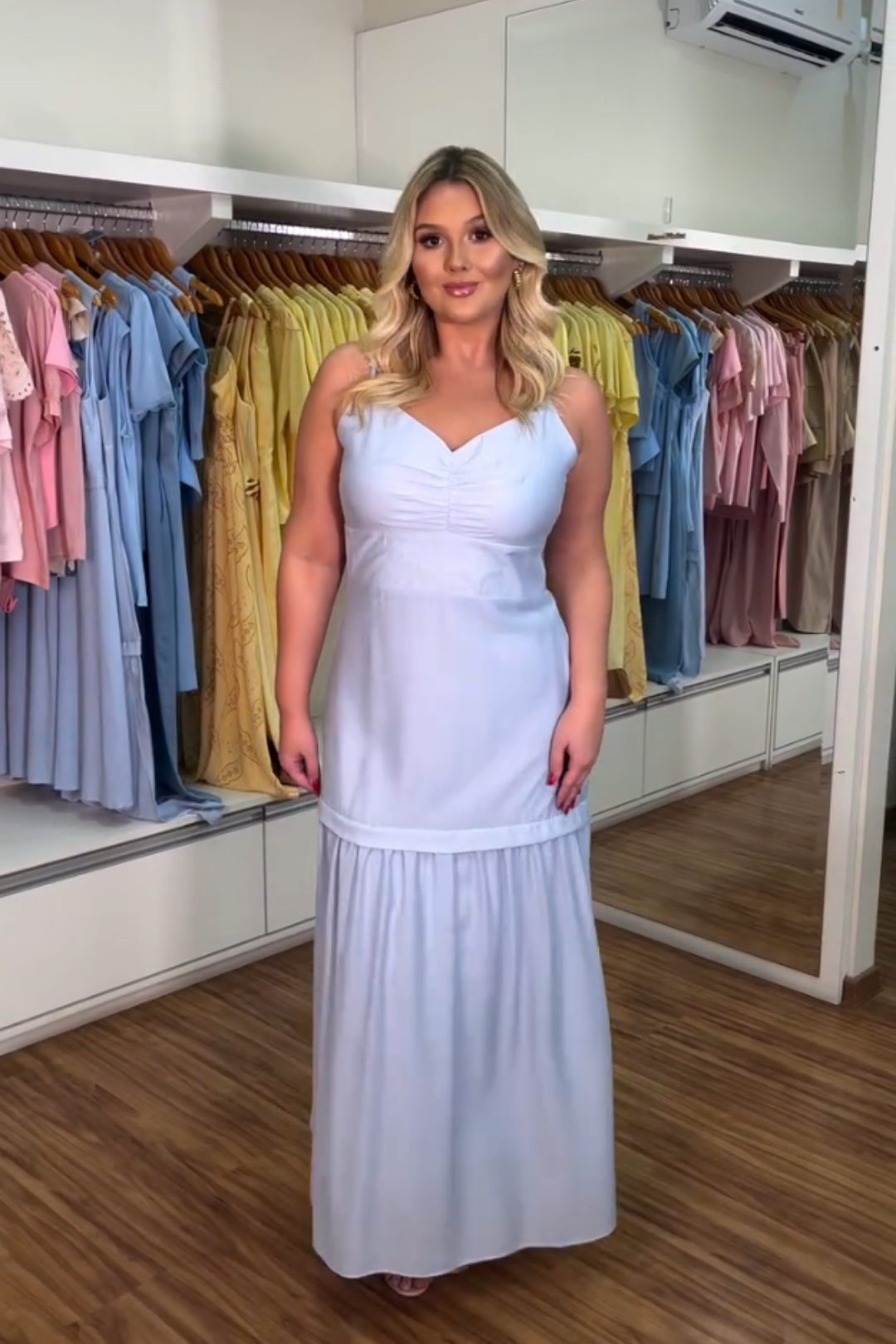 1742 | Vestido Longo Maya - Azul Céu ✨